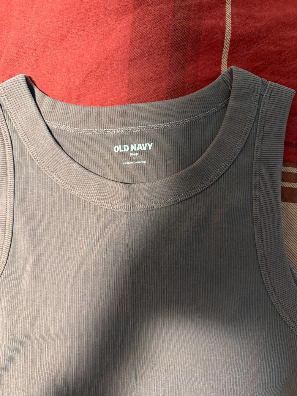 Old Navy Ribbed Tank Top - Picture 2 of 3